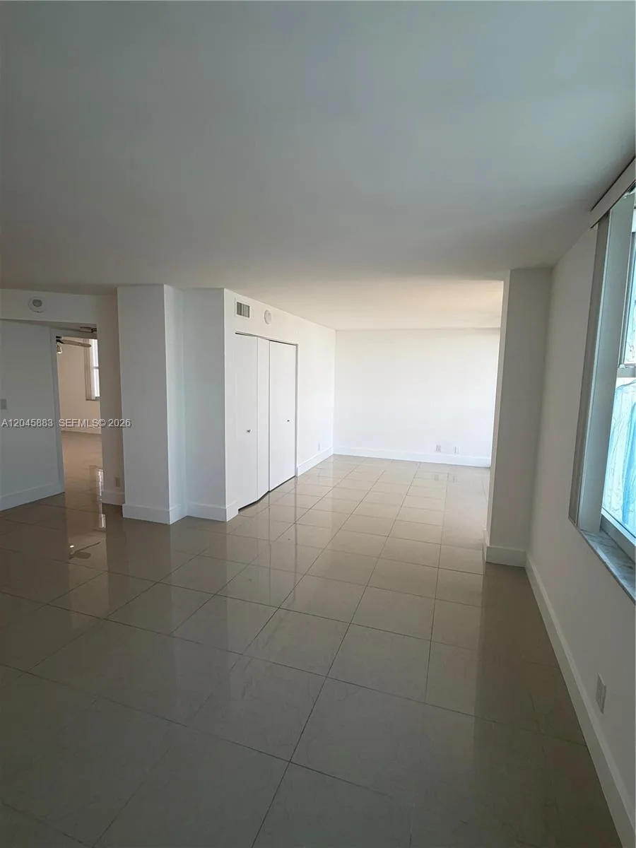 2201 S Ocean Dr # 1905, Hollywood, FL 33019 photo 11