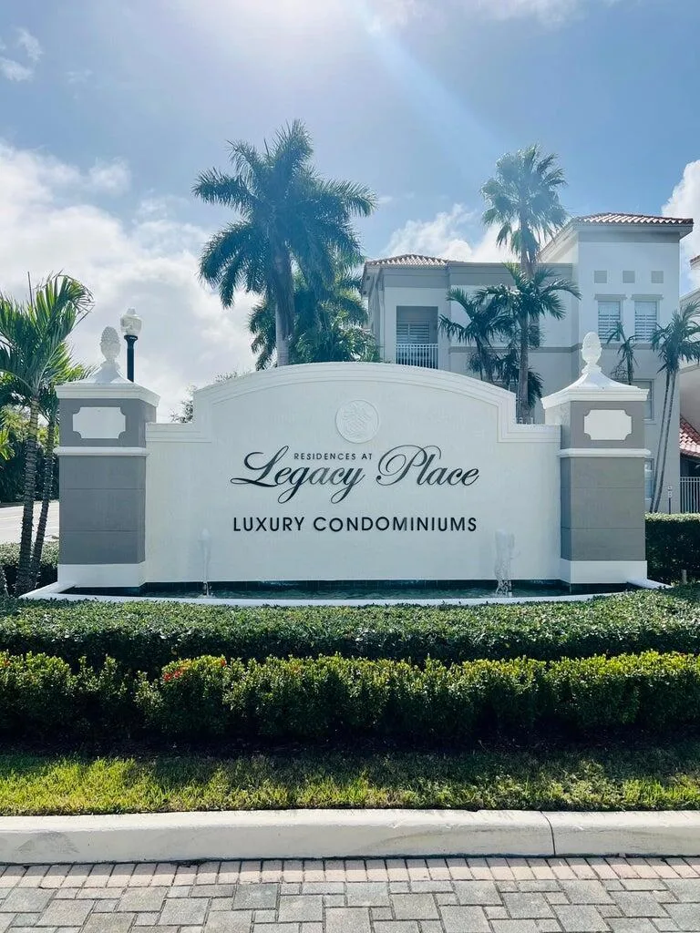 11021 Legacy Lane # 302, Palm Beach Gardens, FL 33410