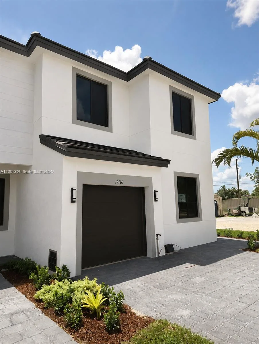 19116 SW 345 Ter, Homestead, FL 33034 photo 2