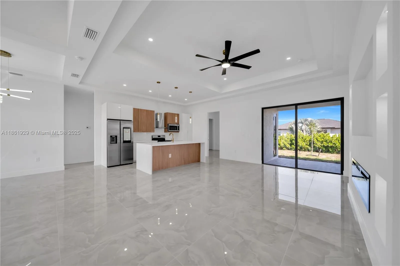 2909 NW 6th AVE, Cape Coral, FL 33993