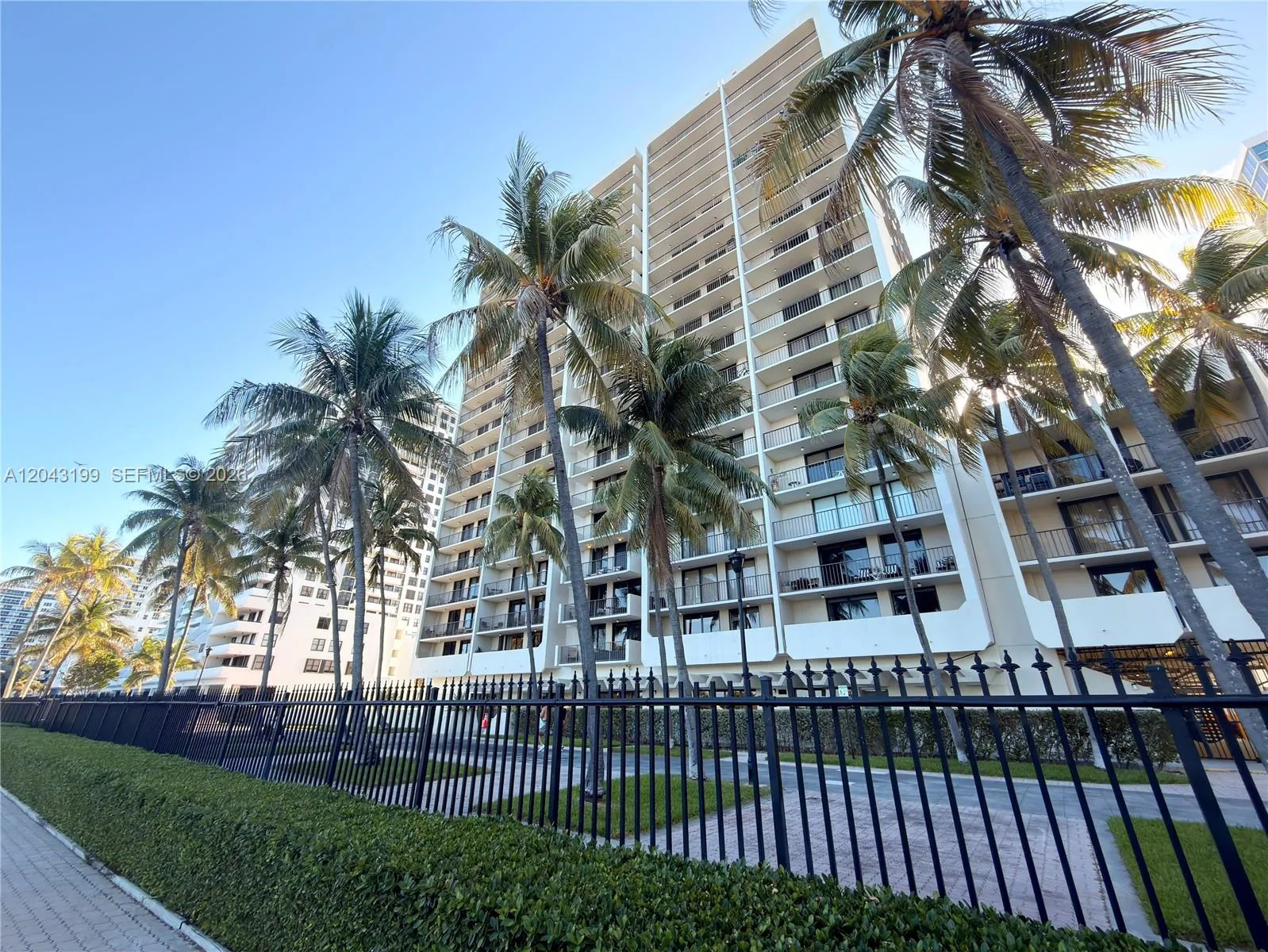 2625 Collins Ave # 215, Miami Beach, FL 33140 photo 2