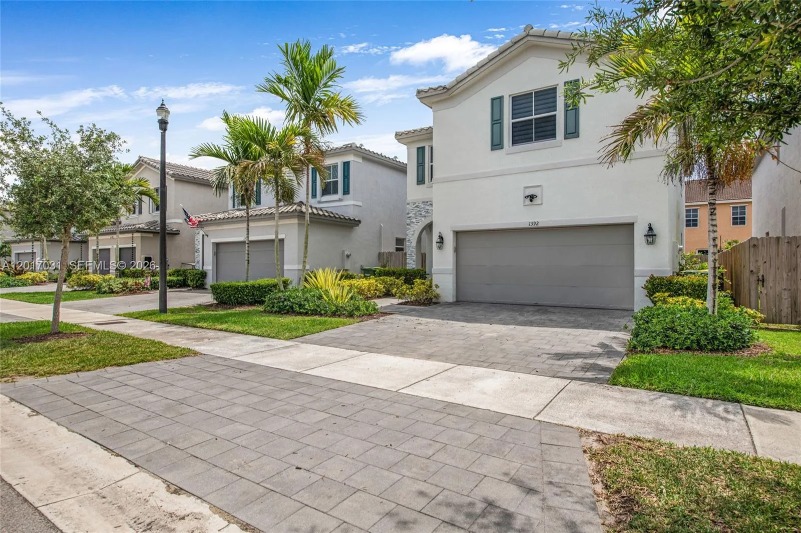 1392 SE 26th Ter, Homestead, FL 33035 photo 3