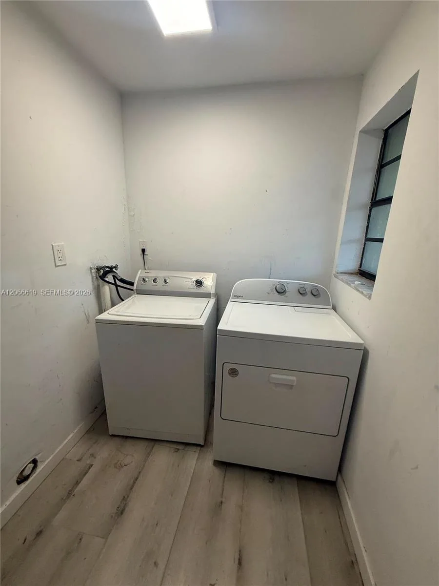2910 NW 6th Ct, Pompano Beach, FL 33069 photo 4