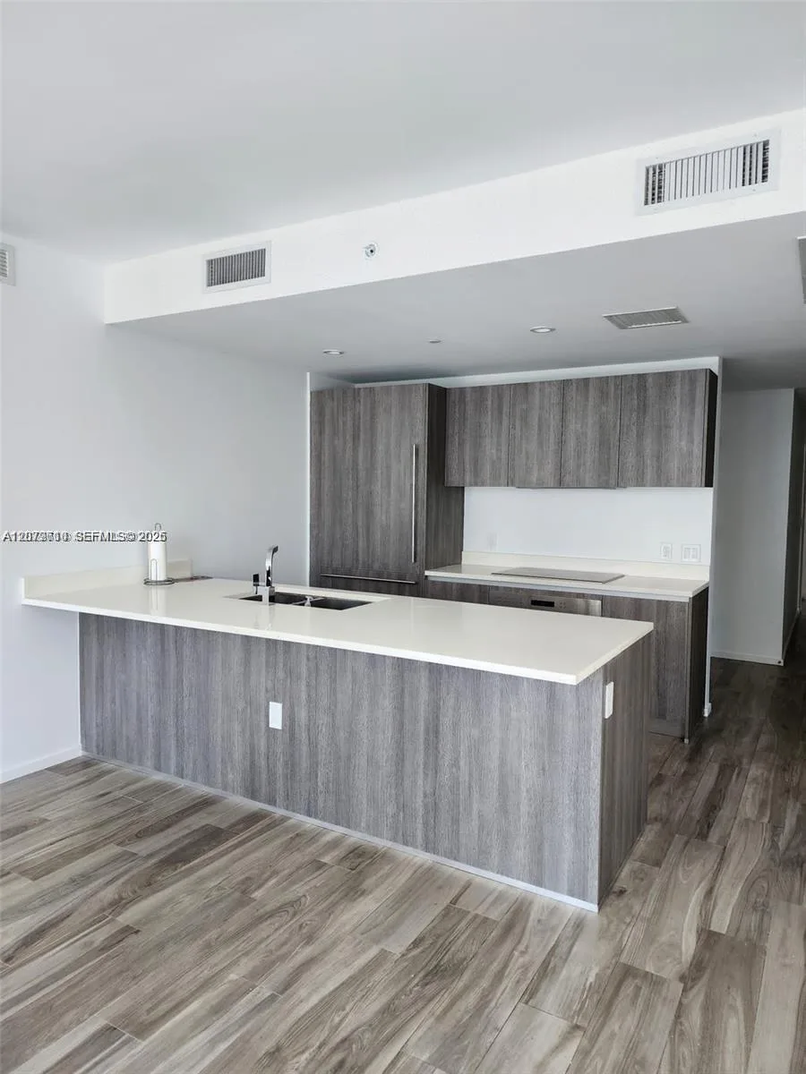 801 S Miami Ave # 1804, Miami, FL 33130 photo 8