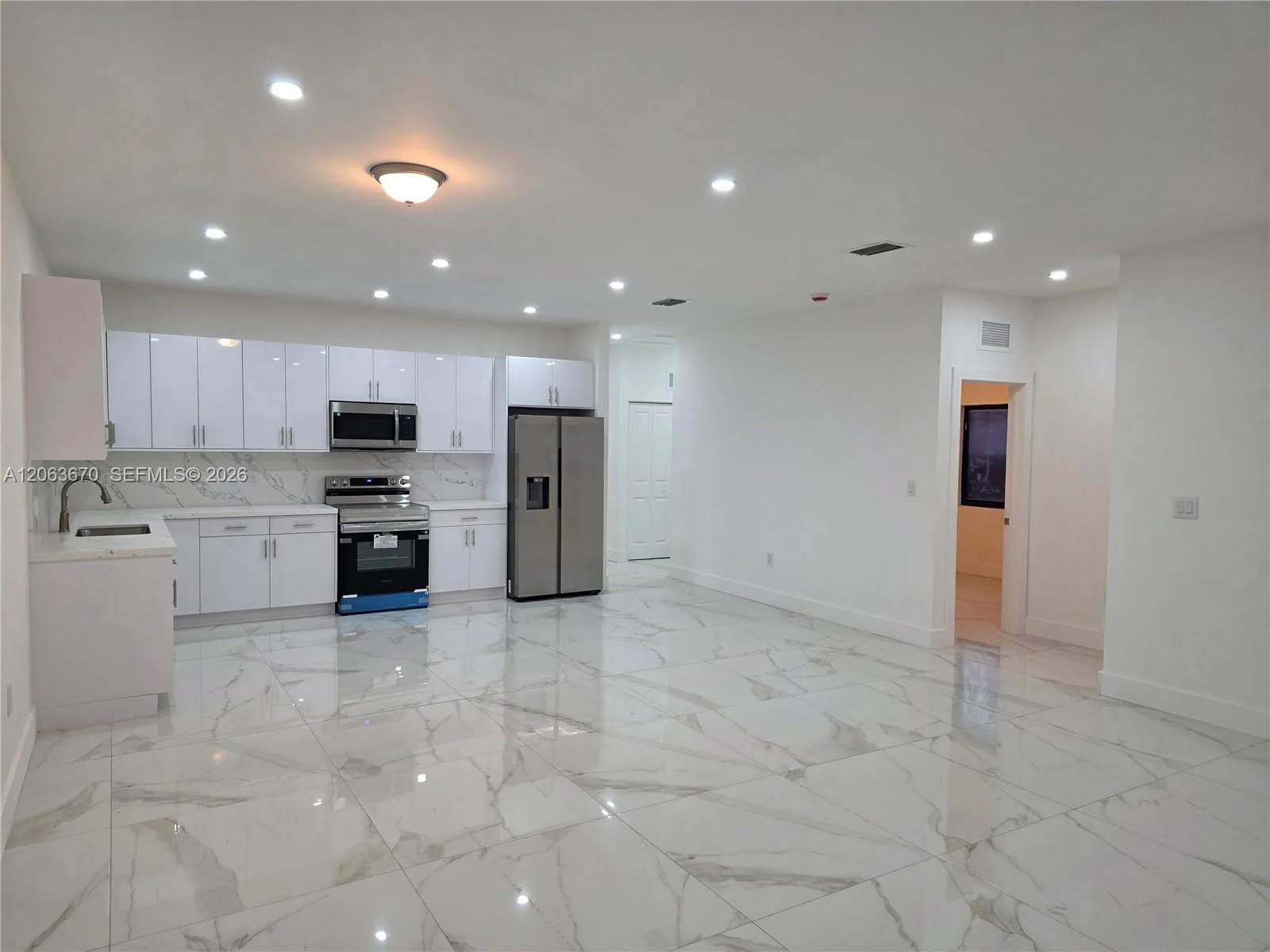 14231 SW 286th St # A, Homestead, FL 33033 photo 6