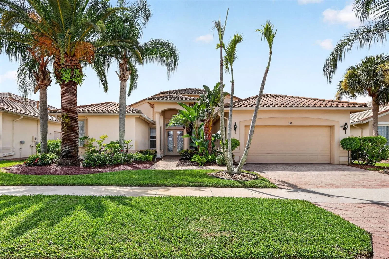 303 NW BAYSIDE Court, Port St. Lucie, FL 34986