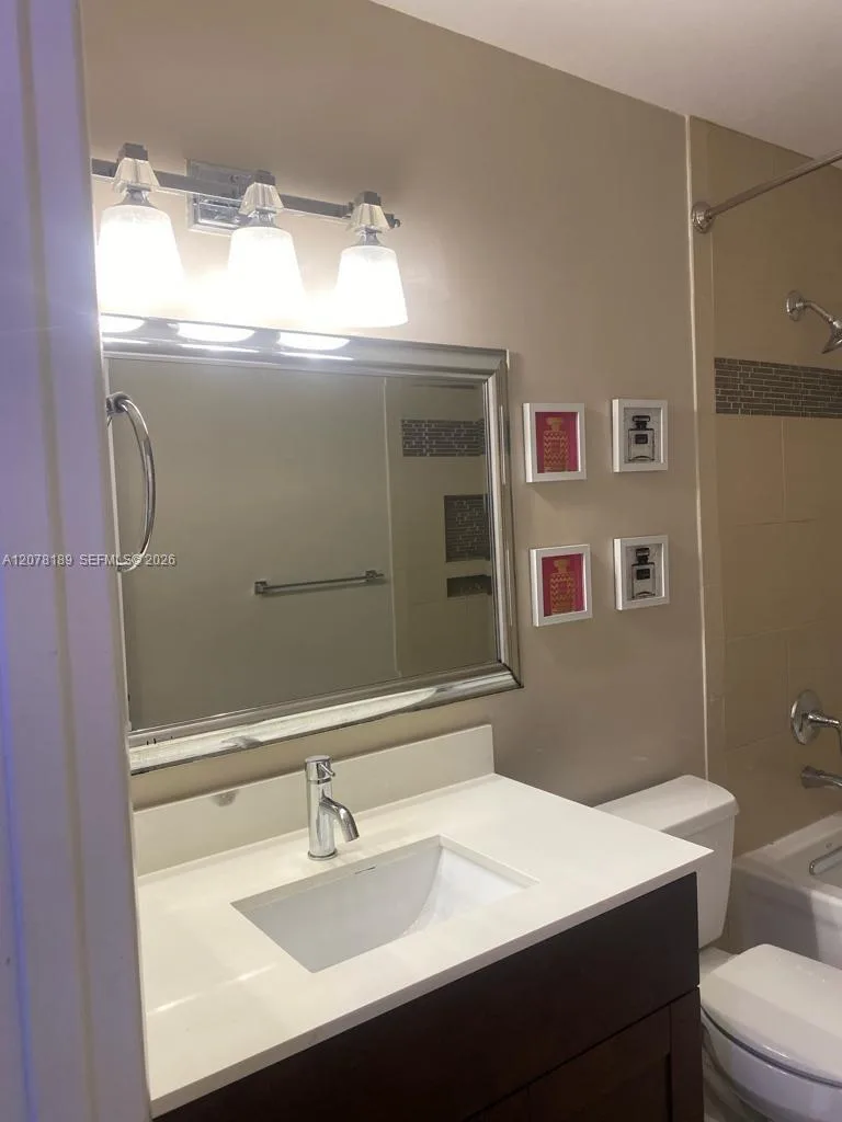 803 SW 119th Way # 803, Davie, FL 33325 photo 8