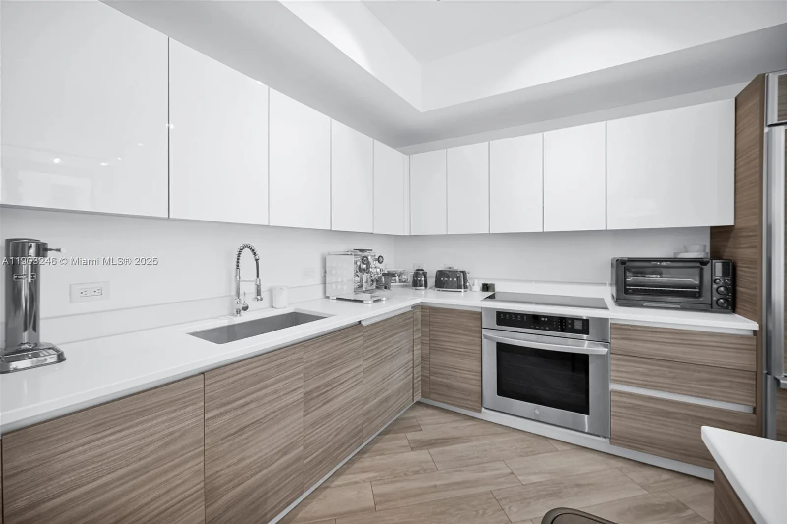 1100 S Miami Ave # 1010, Miami, FL 33130 photo 10