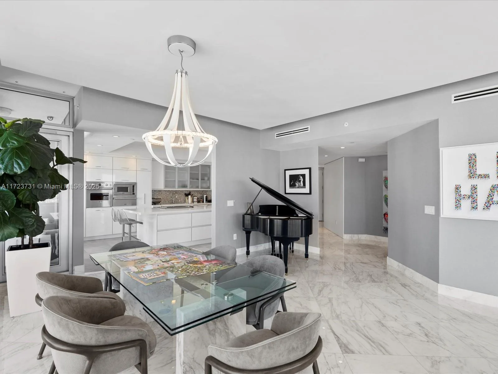 1425 Brickell Ave # 52BC, Miami, FL 33131 photo 10