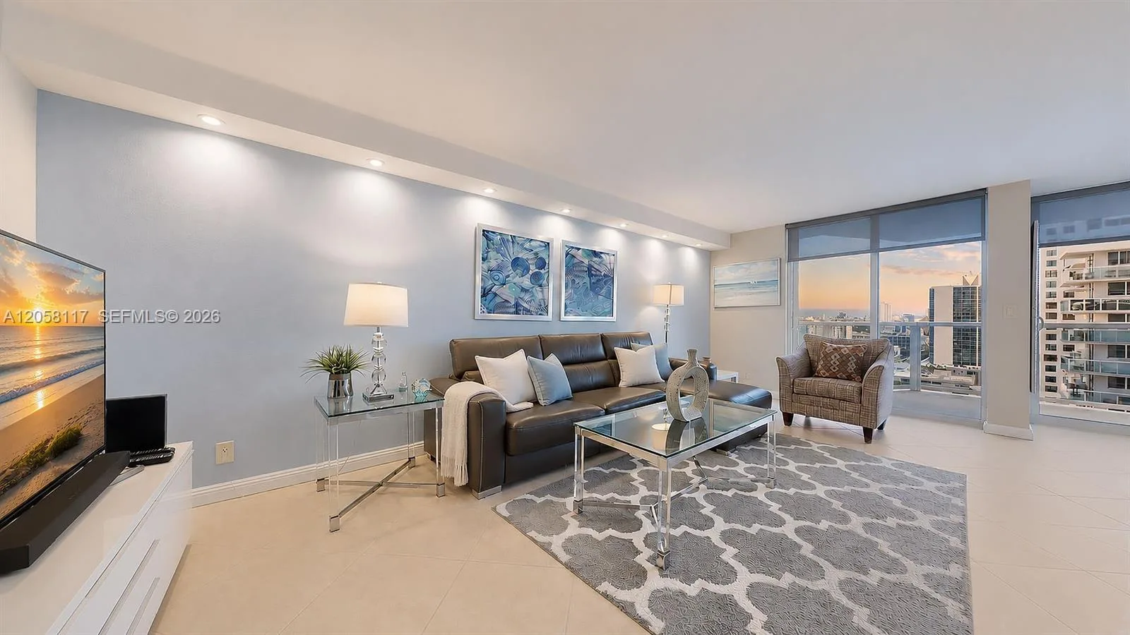 2401 Collins Ave # 1709, Miami Beach, FL 33140 photo 9