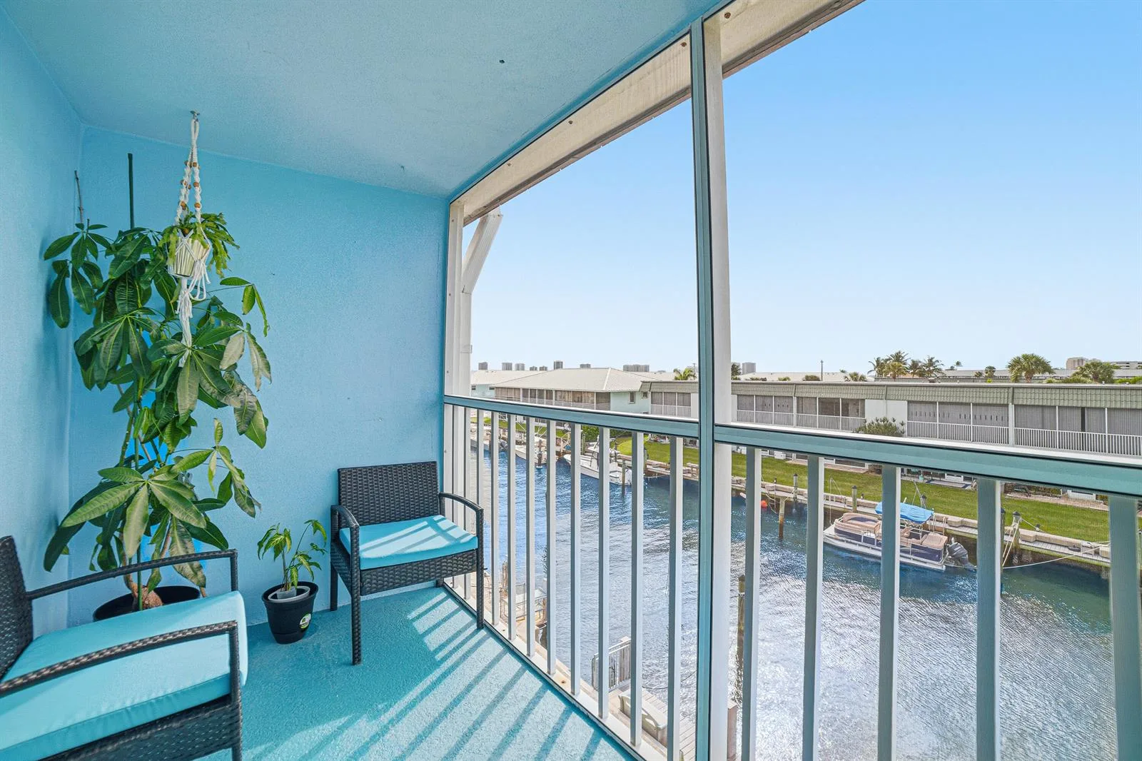 112 Doolen Court # 302, North Palm Beach, FL 33408