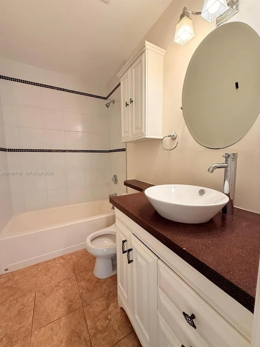 2832 Fillmore St # 20, Hollywood, FL 33020 photo 13