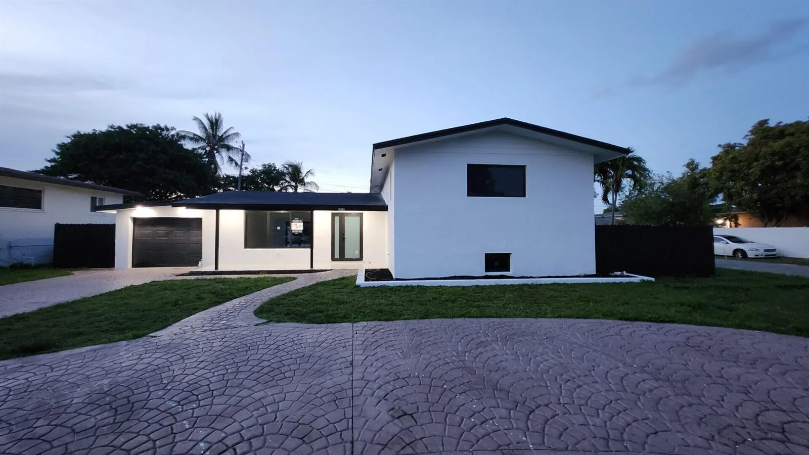 1275 NE 200th Terrace, Miami, FL 33179 photo 3