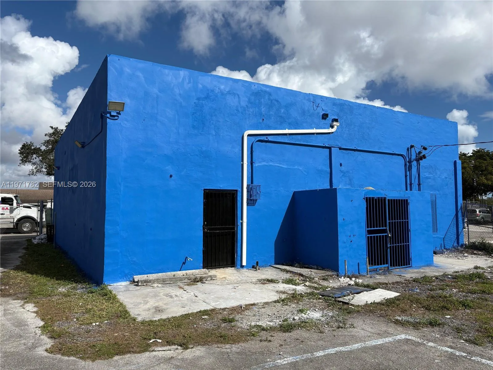 1350 NW 62nd St, Miami, FL 33147 photo 2
