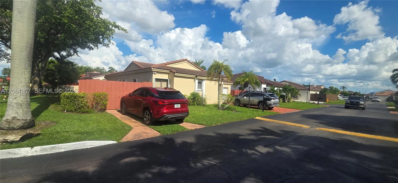 509 SW 87th Pl, Miami, FL 33174 photo 3