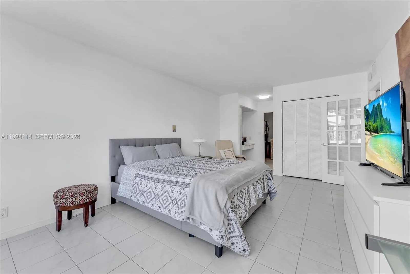 2500 PARKVIEW DR # 1418, Hallandale Beach, FL 33009 photo 11