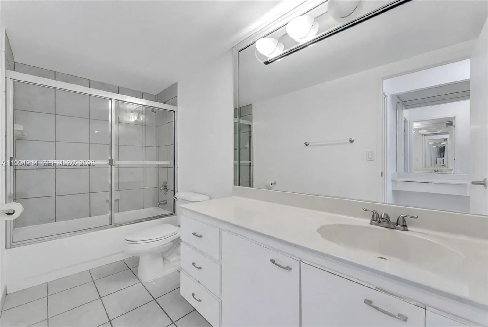2500 PARKVIEW DR # 1418, Hallandale Beach, FL 33009 photo 12