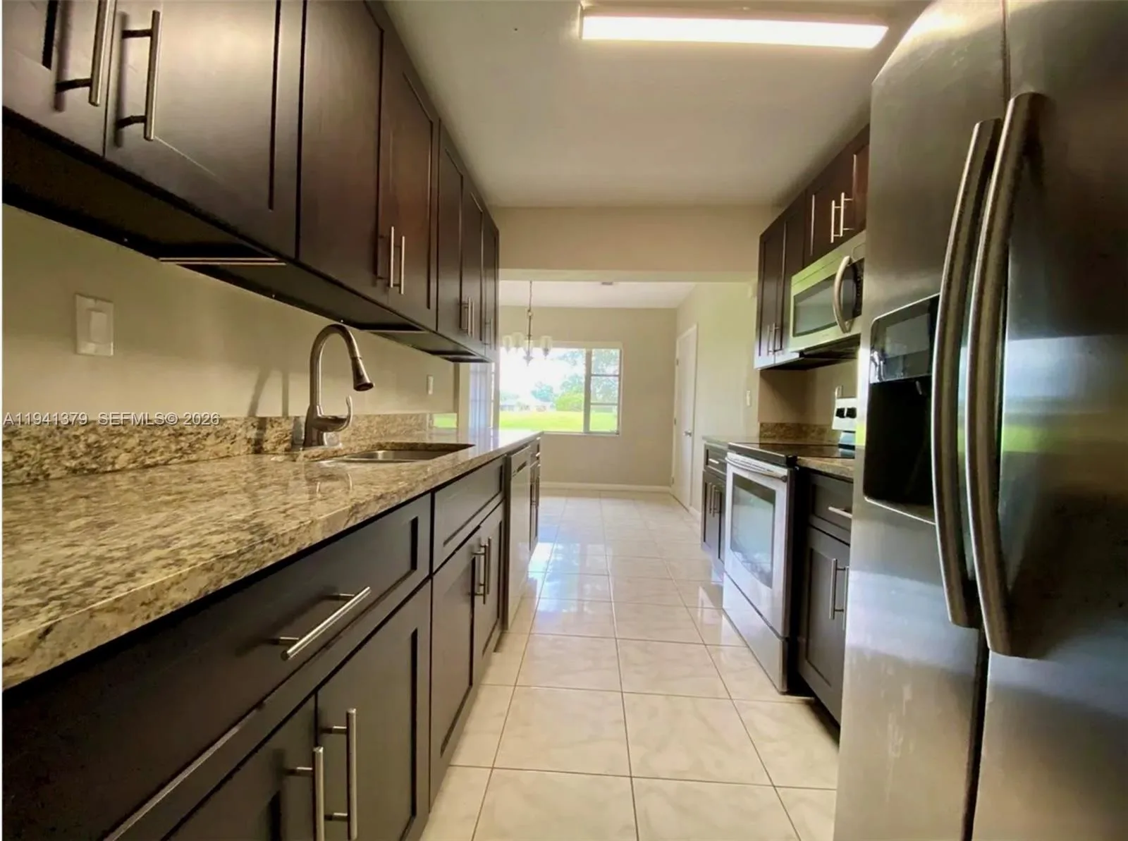 6105 Royal Poinciana Ln, Tamarac, FL 33319 photo 13