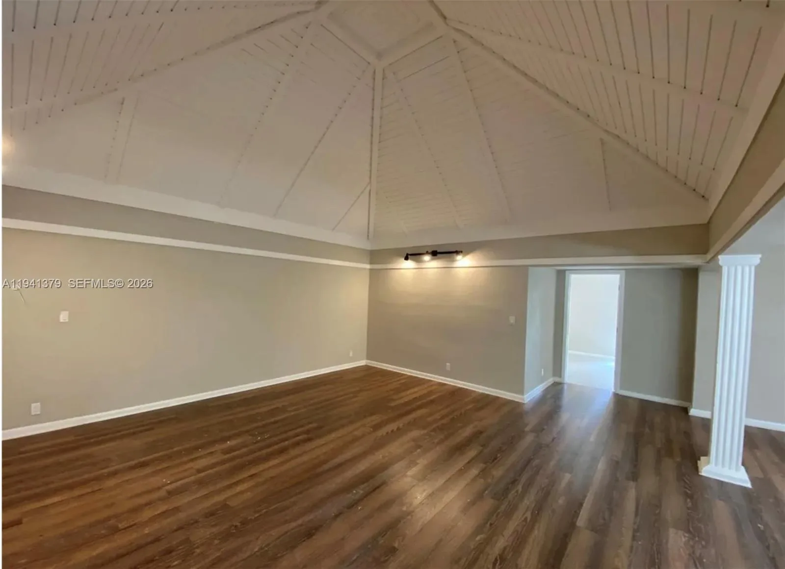 6105 Royal Poinciana Ln, Tamarac, FL 33319 photo 8