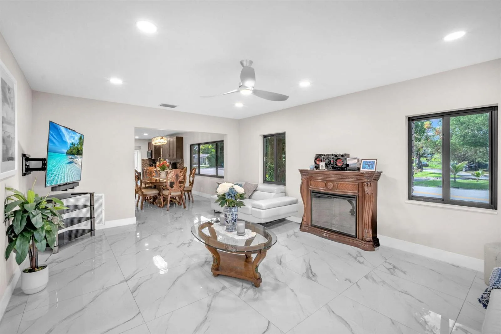 11490 W Biscayne Canal Road, Miami, FL 33161 photo 8