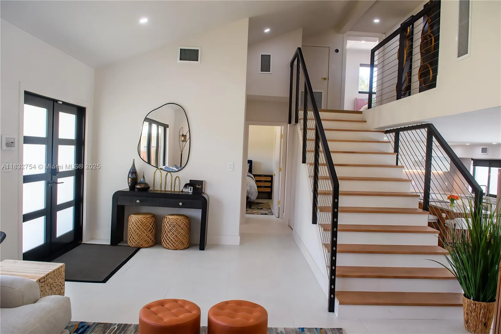 1240 NE 27th Ter, Pompano Beach, FL 33062 photo 8