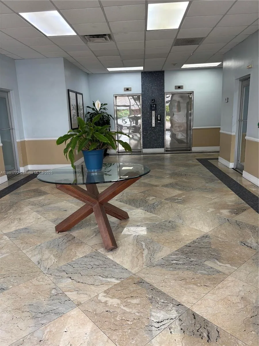 717 Ponce De Leon Blvd # 328, Coral Gables, FL 33134 photo 4