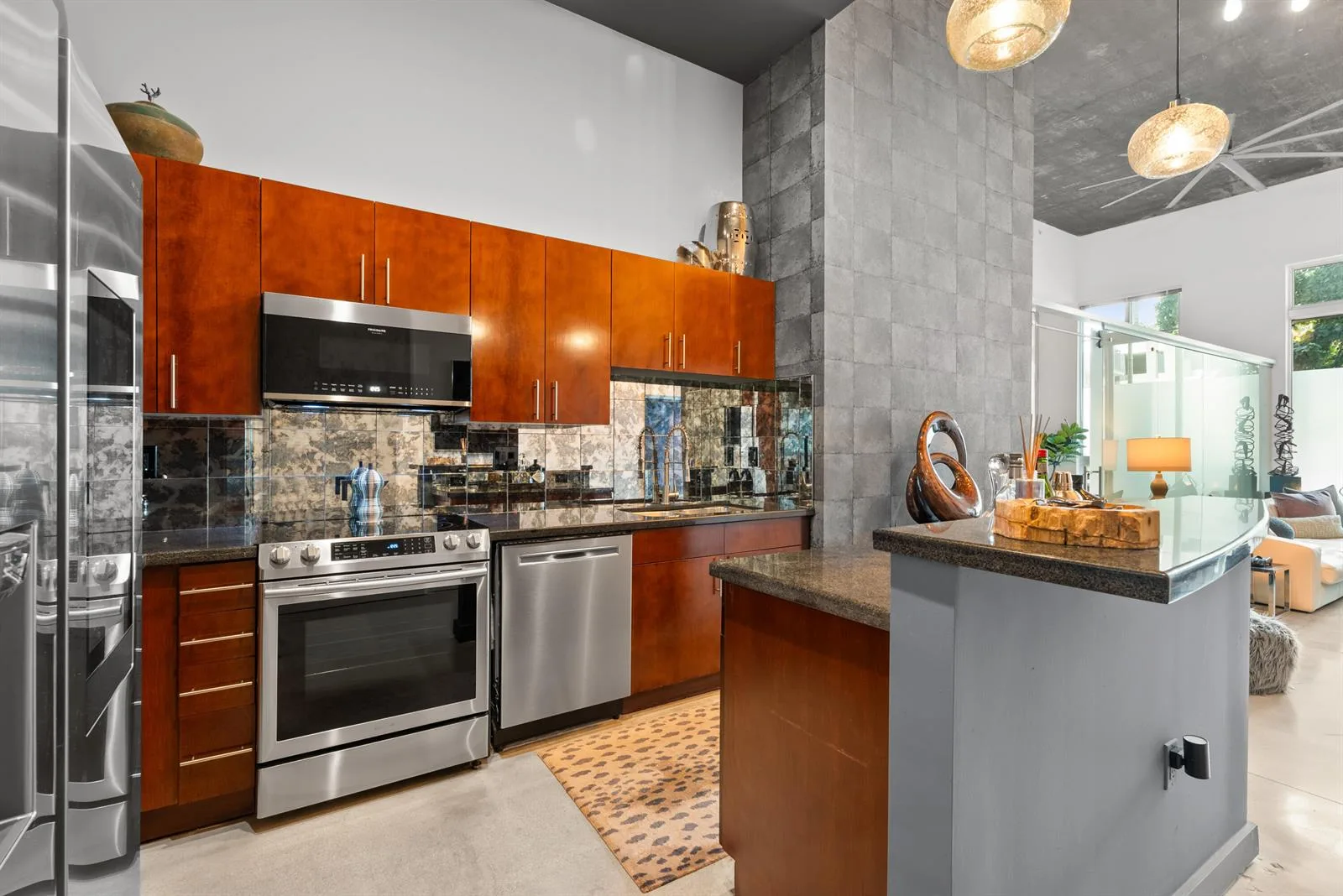 300 S Australian Avenue # 103, West Palm Beach, FL 33401