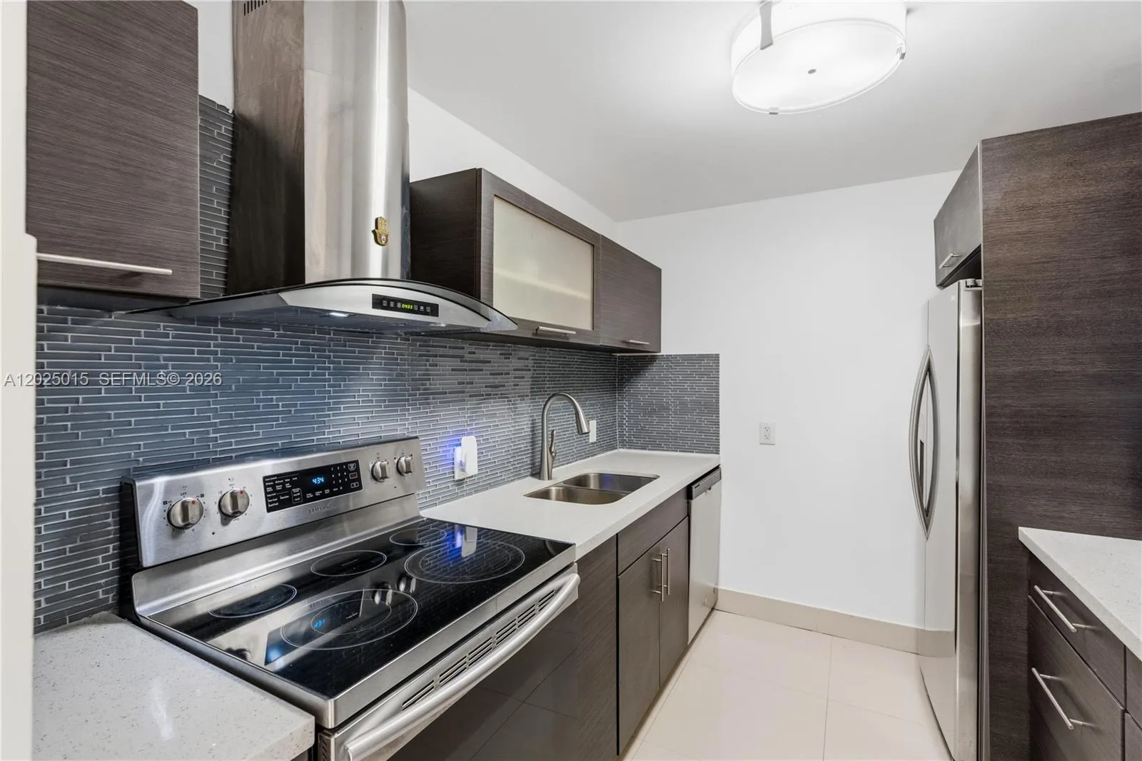 3625 N Country Club Dr # 402, Aventura, FL 33180 photo 3