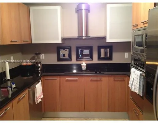 5970 INDIAN CREEK DR # 405, Miami Beach, FL 33140 photo 3