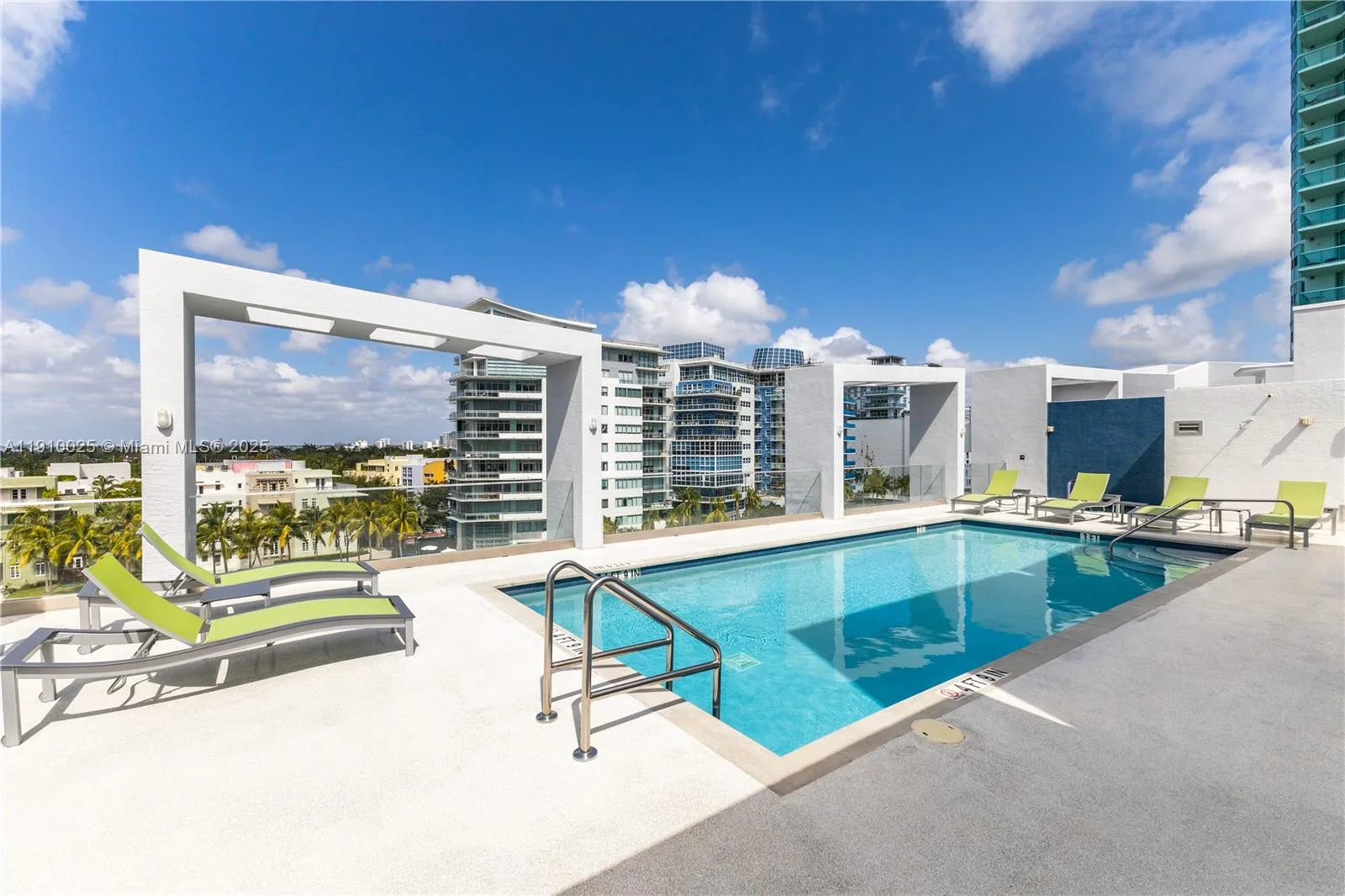 5970 INDIAN CREEK DR # 405, Miami Beach, FL 33140 photo 9