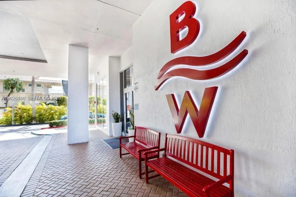2602 E E HALLADALE # T3105, Hallandale Beach, FL 33009