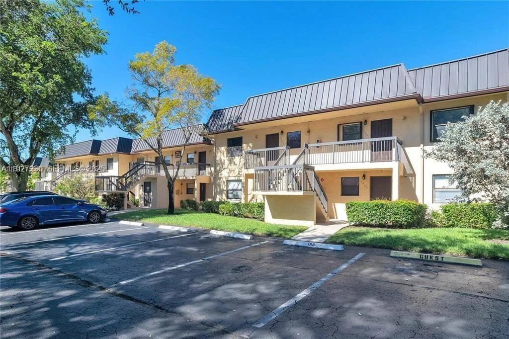 9173 NW 1st Ct # 202, Pembroke Pines, FL 33024