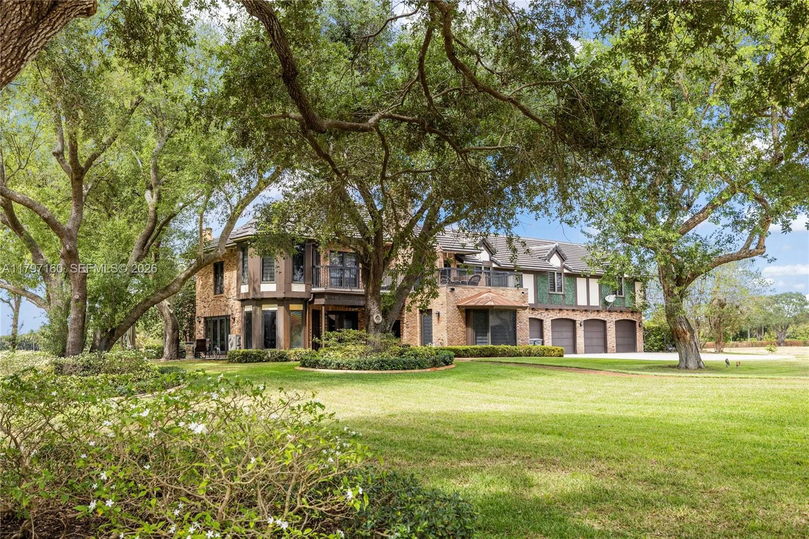 8700 Surrey Ln, Boca Raton, FL 33496 photo 4