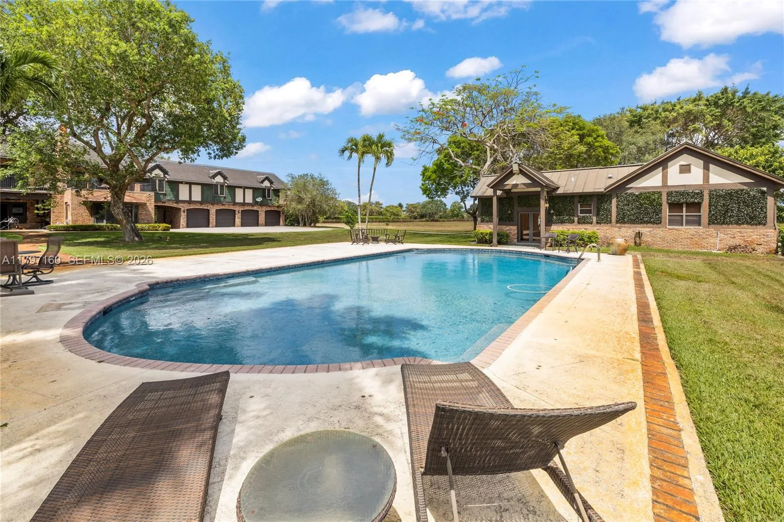 8700 Surrey Ln, Boca Raton, FL 33496 photo 5