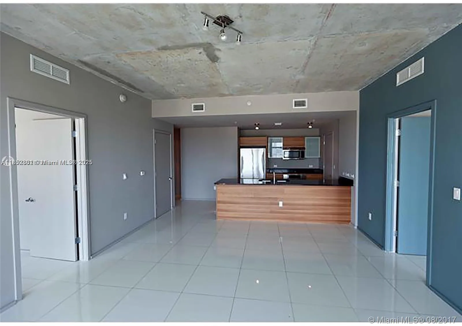3301 NE 1st Ave # H2210, Miami, FL 33137 photo 2