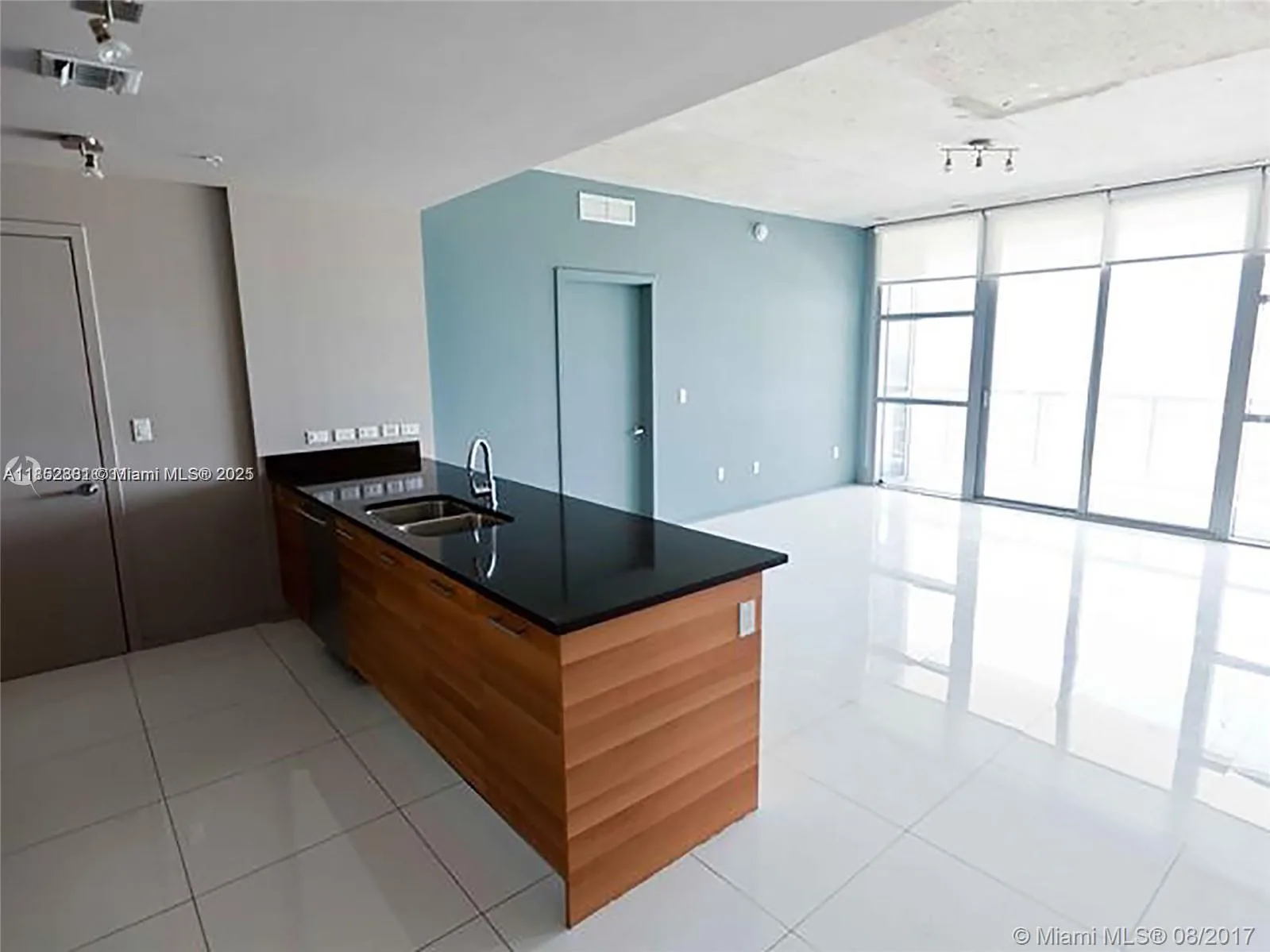 3301 NE 1st Ave # H2210, Miami, FL 33137 photo 3