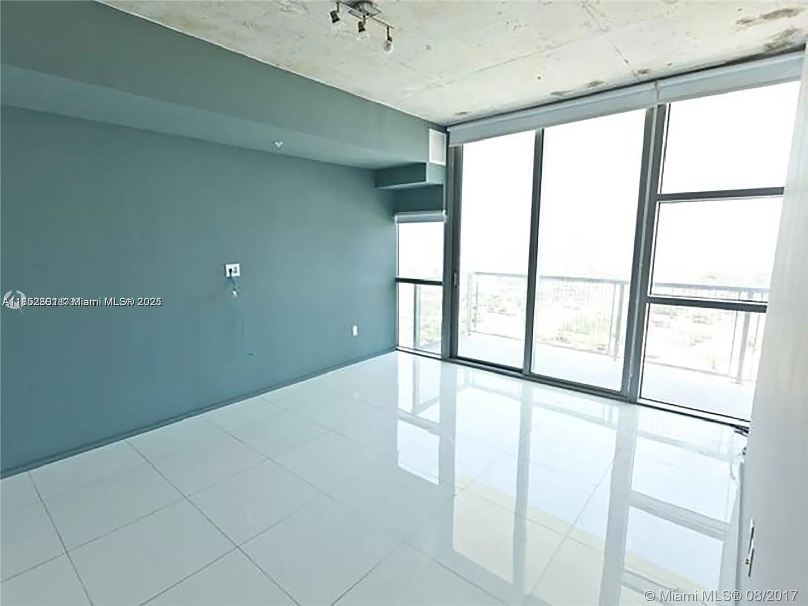 3301 NE 1st Ave # H2210, Miami, FL 33137 photo 4