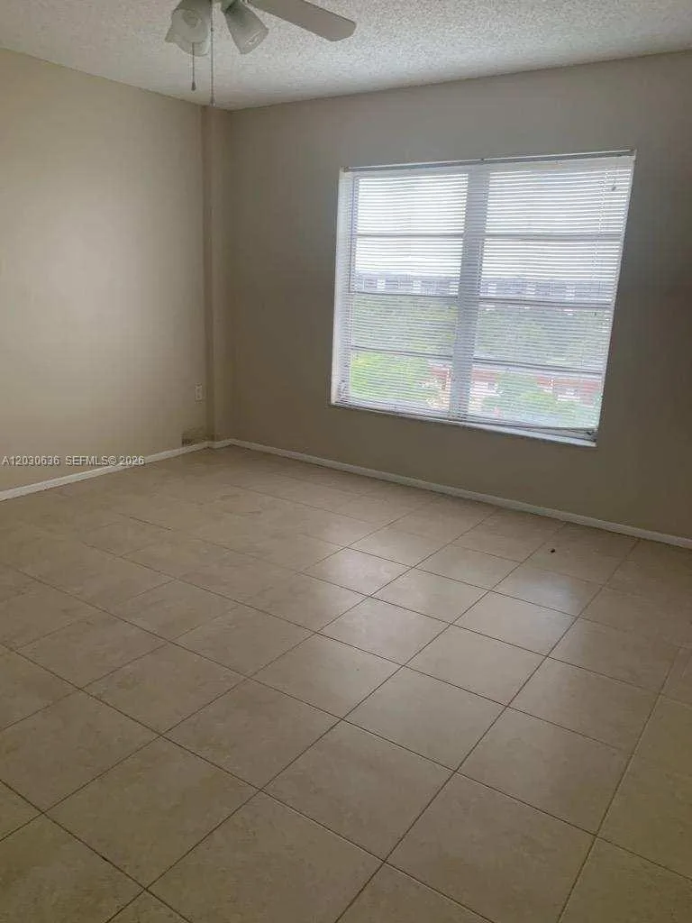 4174 Inverrary Dr # 911, Lauderhill, FL 33319 photo 10