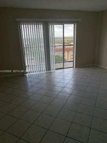 4174 Inverrary Dr # 911, Lauderhill, FL 33319 photo 6