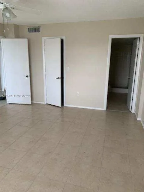 4174 Inverrary Dr # 911, Lauderhill, FL 33319 photo 8