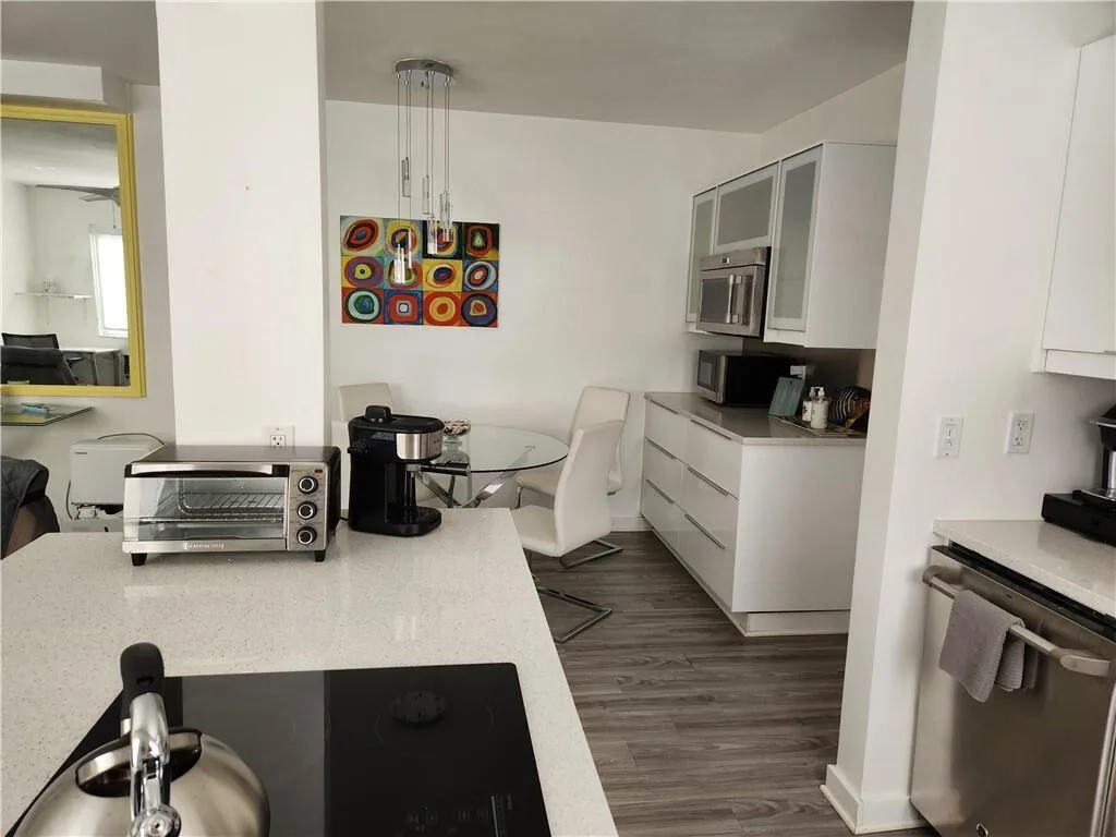 624 Antioch Avenue # 18, Fort Lauderdale, FL 33304 photo 7