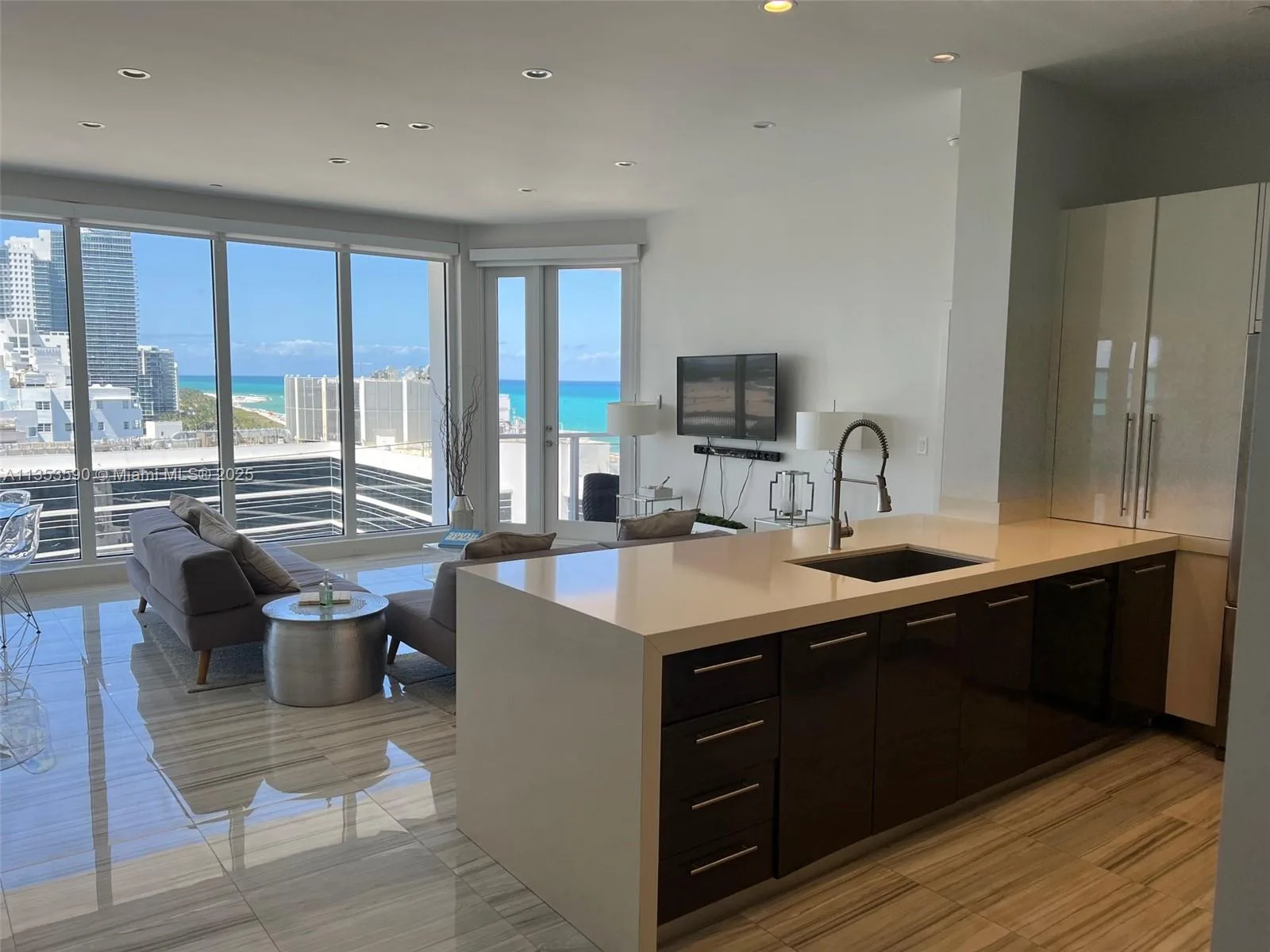 100 Lincoln Rd # PH9, Miami Beach, FL 33139 photo 6