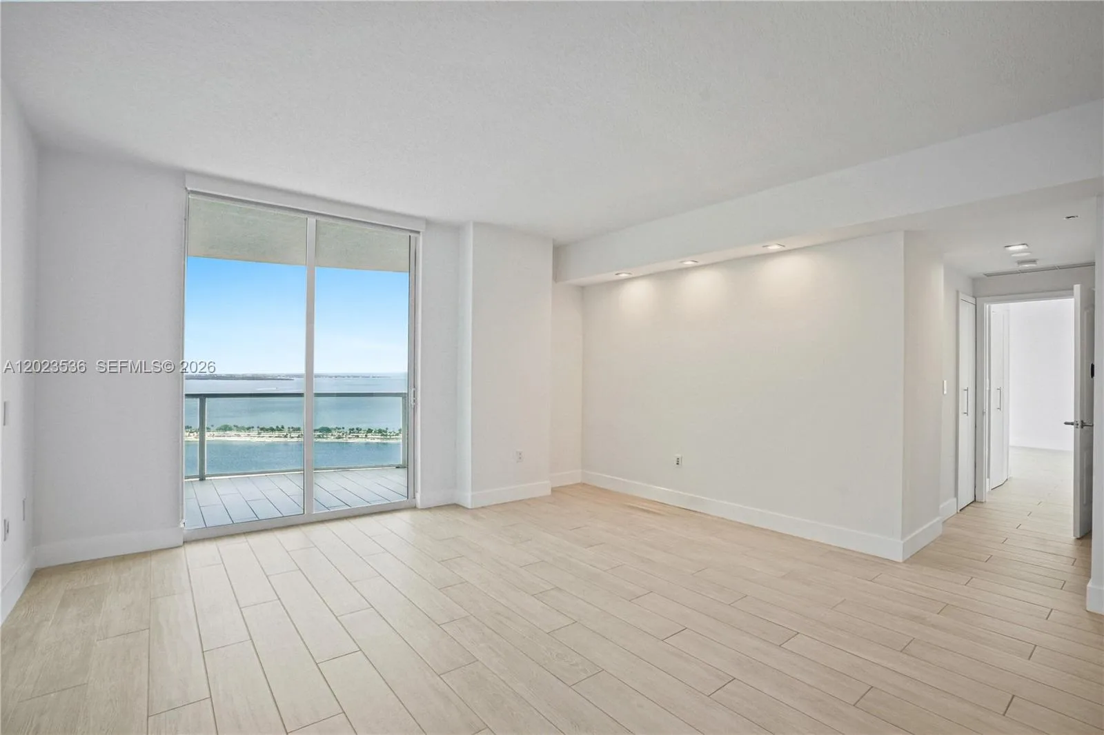 2101 Brickell Ave # 3105, Miami, FL 33129 photo 2