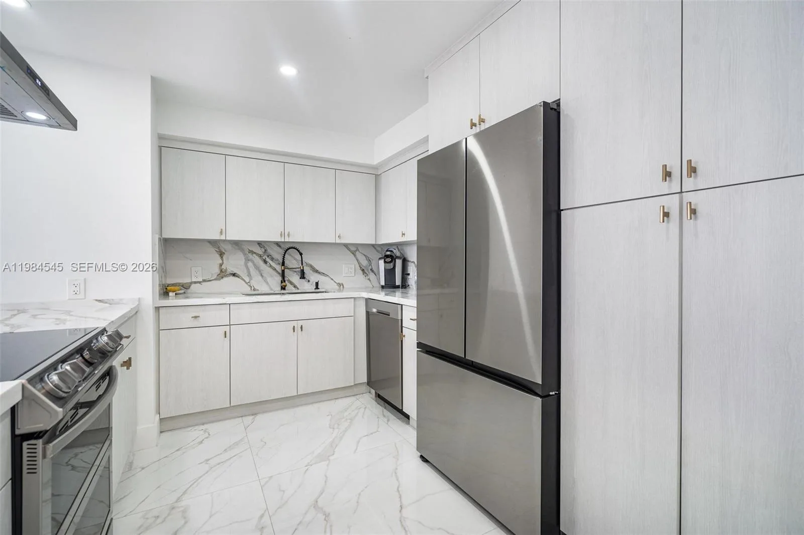 2851 NE 183rd St # 404E, Aventura, FL 33160 photo 6