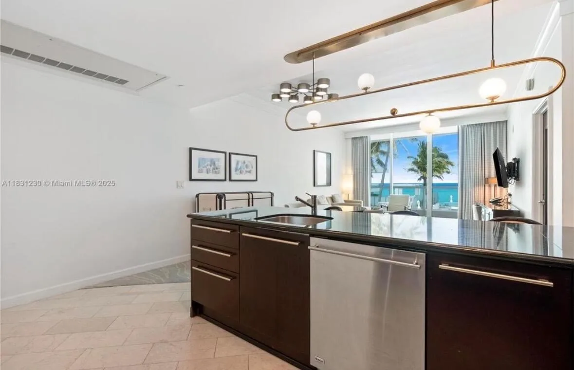 4391 Collins Avenue # 623, Miami Beach, FL 33140 photo 10