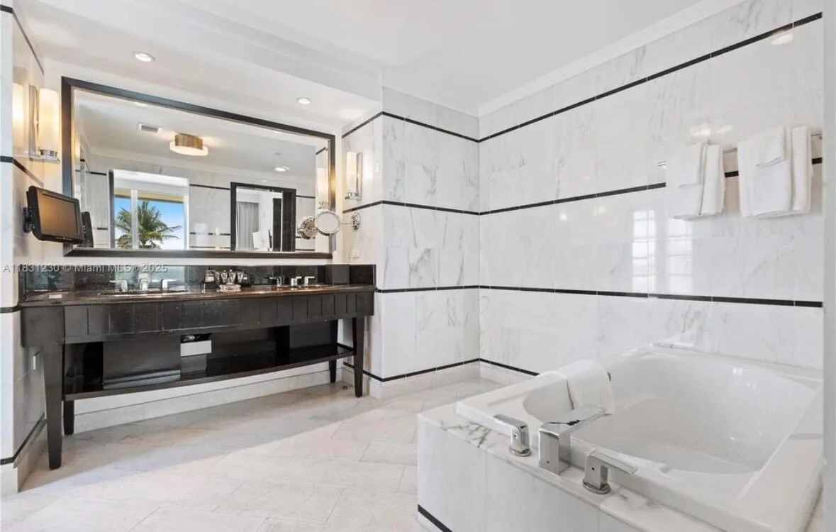 4391 Collins Avenue # 623, Miami Beach, FL 33140 photo 13