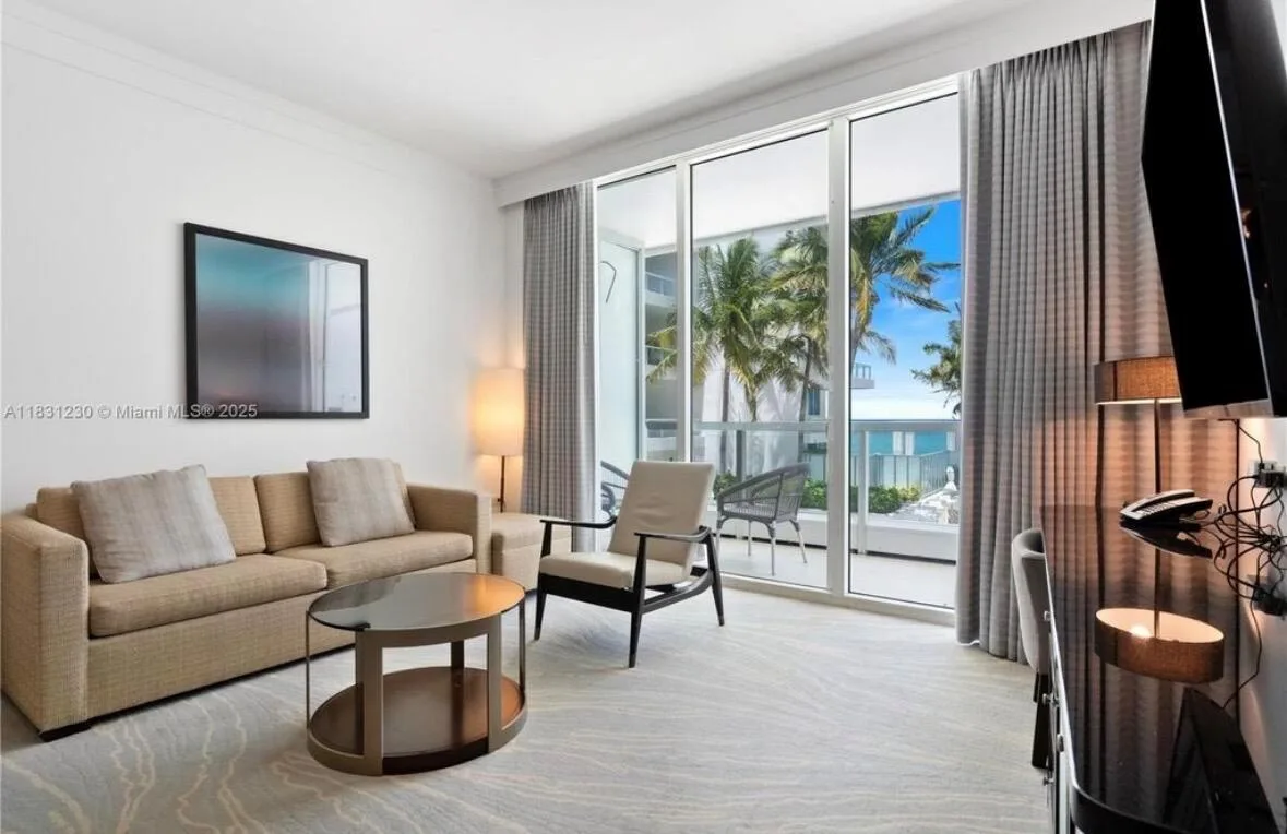 4391 Collins Avenue # 623, Miami Beach, FL 33140 photo 2