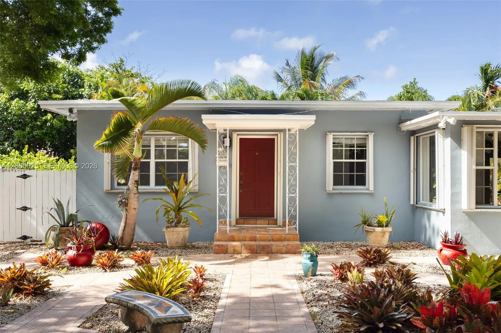 5960 SW 46th Ter, Miami, FL 33155
