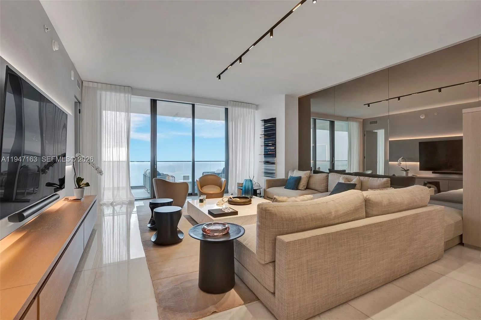 18975 Collins Ave # 4602, Sunny Isles Beach, FL 33160 photo 8