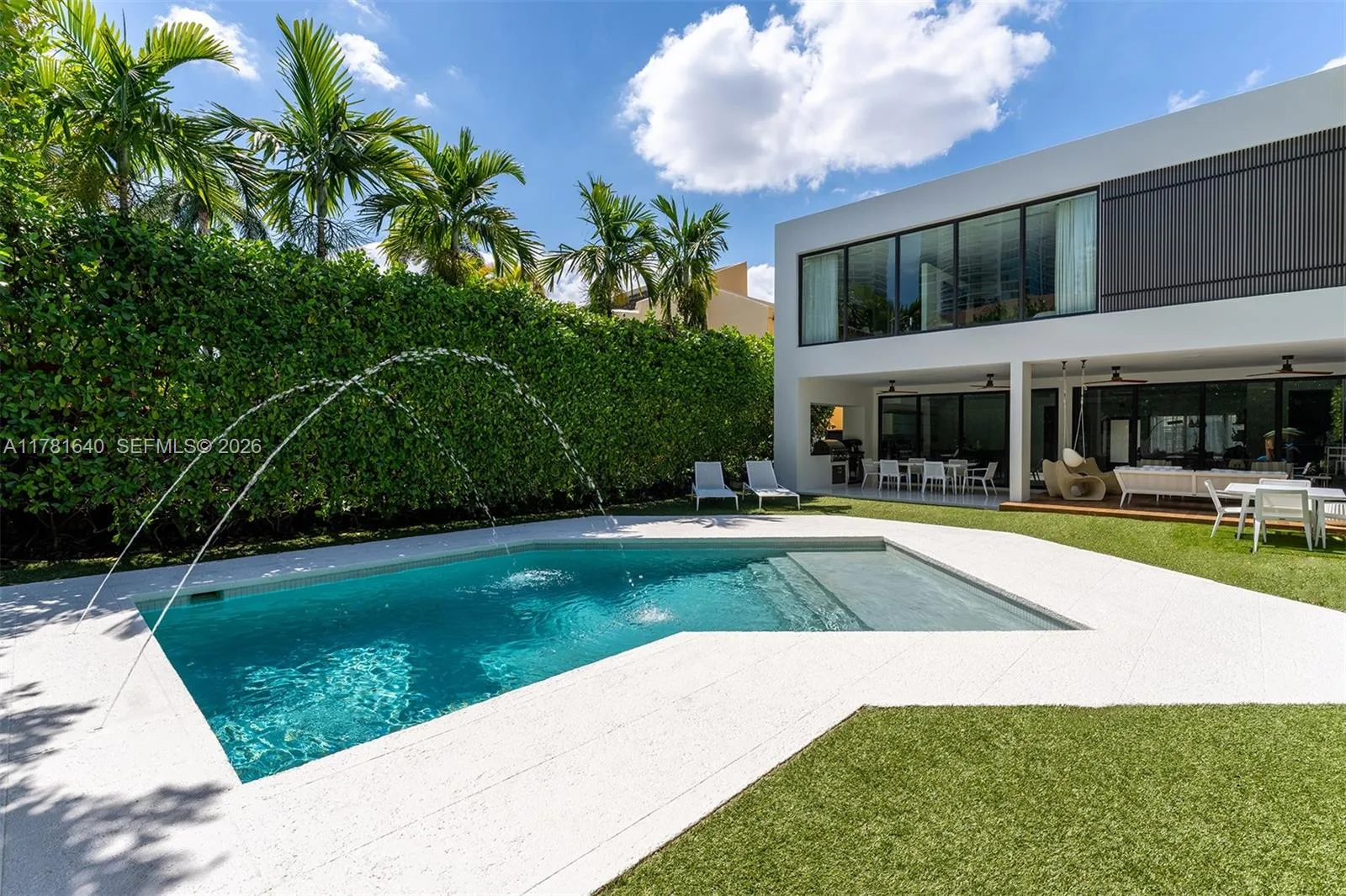 2031 S Miami Ave, Miami, FL 33129